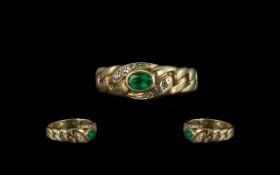 18ct Gold Attractive Diamond & Emerald Set Ring, rope twist design.