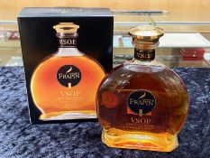 Frapin VSOP Cognac Grande Champagne 35cl - 40%.