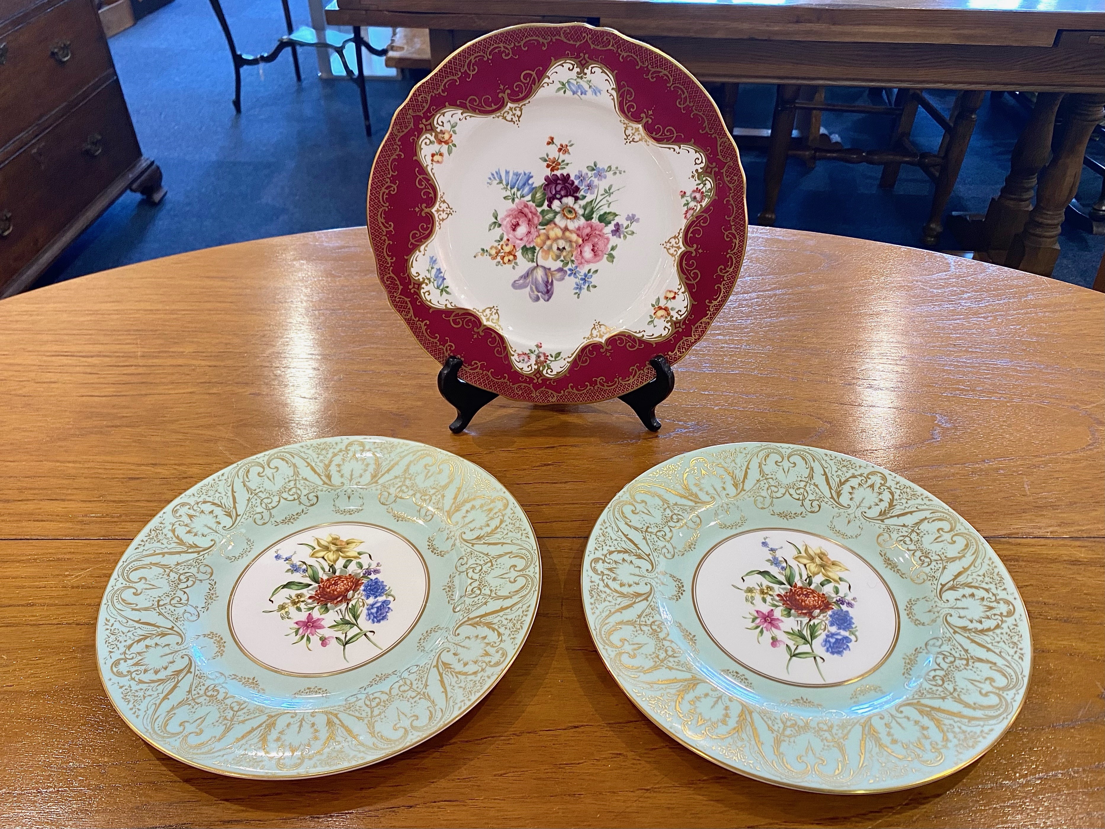 Two Royal Worcester Cabinet Plates, 10.