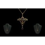 Edwardian Period - Attractive 9ct Gold Open-worked Pendant / Brooch Set with Garnets and Seed
