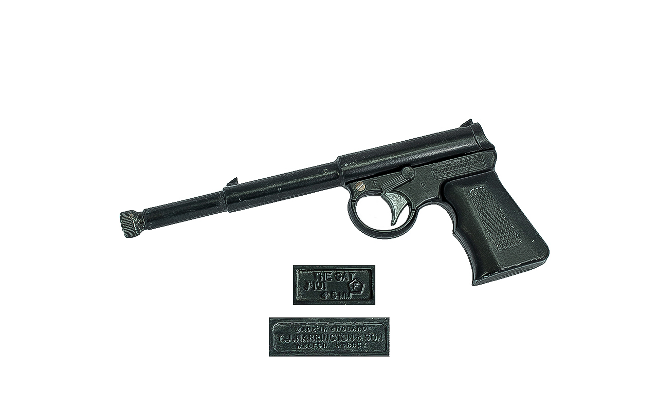 A T. J. HARRINGTON AIR PISTOL. Marked to either side 'Made in England T.J. Harrington & Son, Walton, - Image 2 of 3