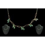 Ladies Attractive 9ct Gold Opal Set Necklace, Pretty Design. Marked 9ct.