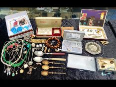 A Collection of Assorted Costume Jewellery comprising beads, vintage jewellery, necklaces,