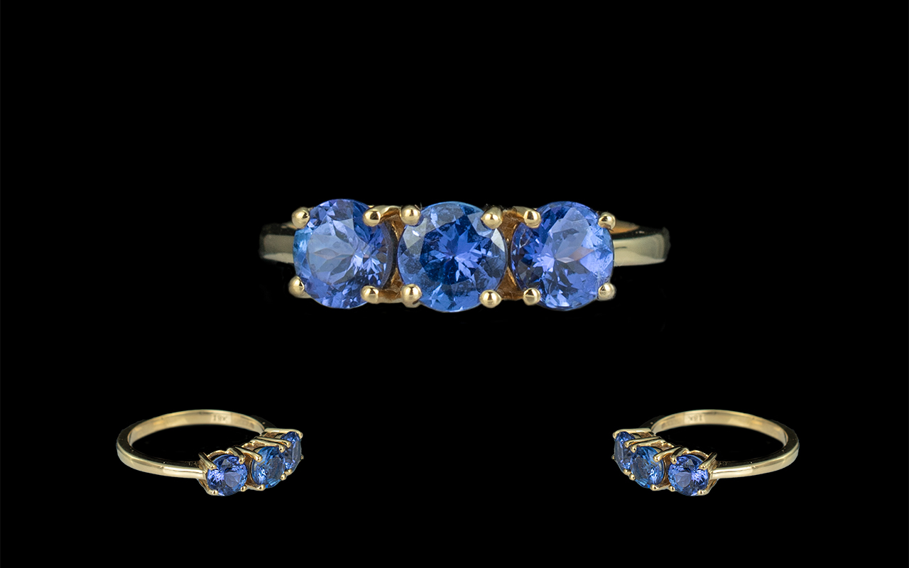 Iliana 18ct Gold Three Stone Blue Sapphire Set Dress Ring marked 18ct and Iliana to interior of
