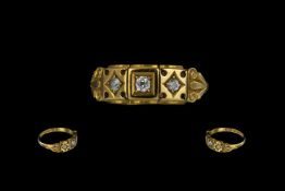 Antique Period - Attractive 18ct Gold Diamond Set Ring, Ornate Design and Setting.