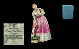 Royal Doulton Figure Queen Victoria, from the Queens of the Realm Collection, No. HN 3125.