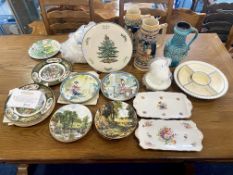 Collection of Assorted Pottery & Porcelain, comprising Wedgwood 'Gold Chelsea' four plates,