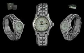 Ladies Tag Heuer Quartz Wrist Watch, professional 200m, reference WG1412-0 RF 3987.