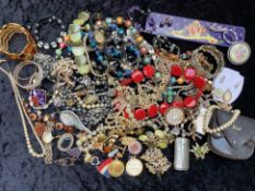 Large Collection of Quality Costume Jewellery, comprising a quantity of chains, bracelets, pendants,