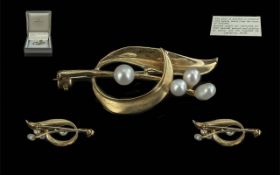 Scottish 9ct Gold Natural Pearls Mounted Brooch. Marked 9.375.