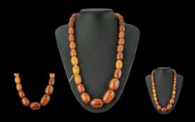 An Excellent Quality Natural Amber Beaded Necklace of Excellent Grains / Colours. c.1920's. Weight