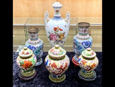 Collection of Decorative Porcelain Items, comprising a tall lidded vase, a pair of blue floral