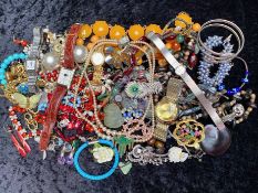 Collection of Vintage Costume Jewellery, comprising brooches, pearls, bangles, beads, chains,