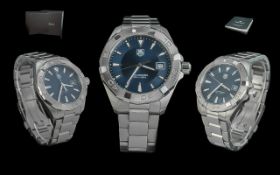 Tag Heuer Gents Aquaracer Stainless Steel Professional 300 Quartz Wrist Watch, features water