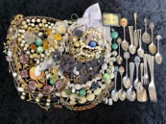 Box of Costume Jewellery, including beads, bangles, pendants, pearls, cufflinks, statement necklaces