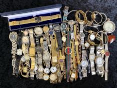 Large Collection of Wrist Watches, including Pulsar Gent's bracelet watch, Accurist gent's