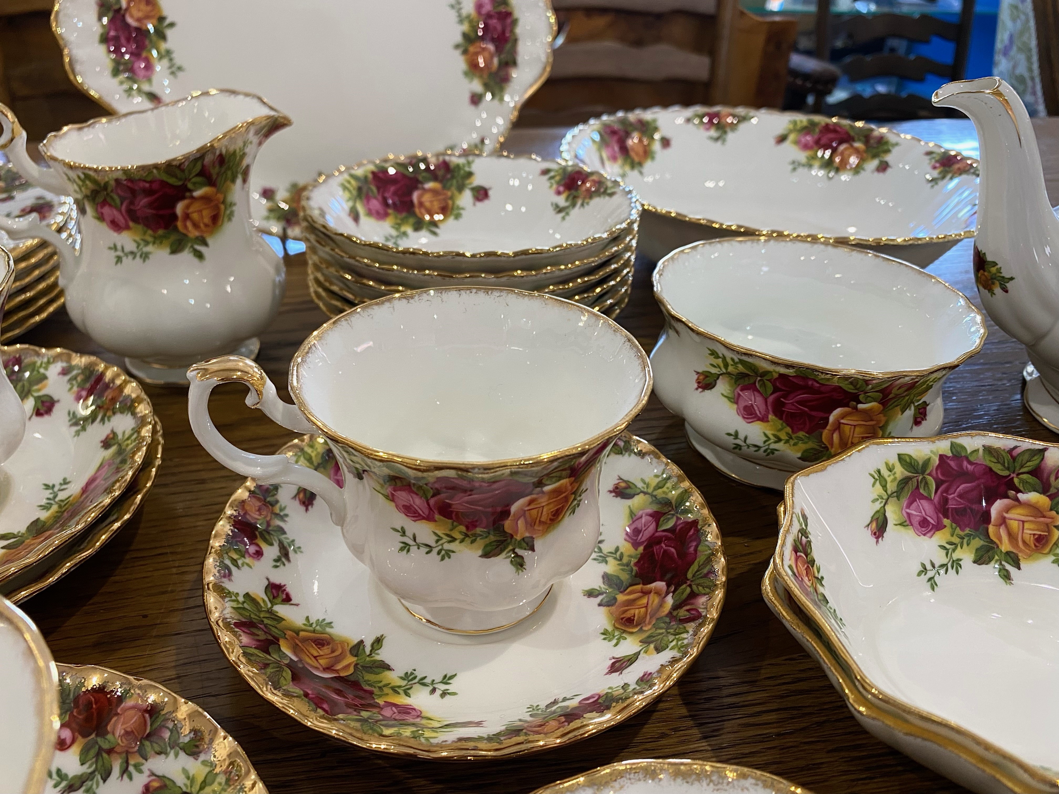 Royal Albert 'Old Country Roses', circa 1962, comprising a sandwich platter, a small bowl with a - Image 4 of 4