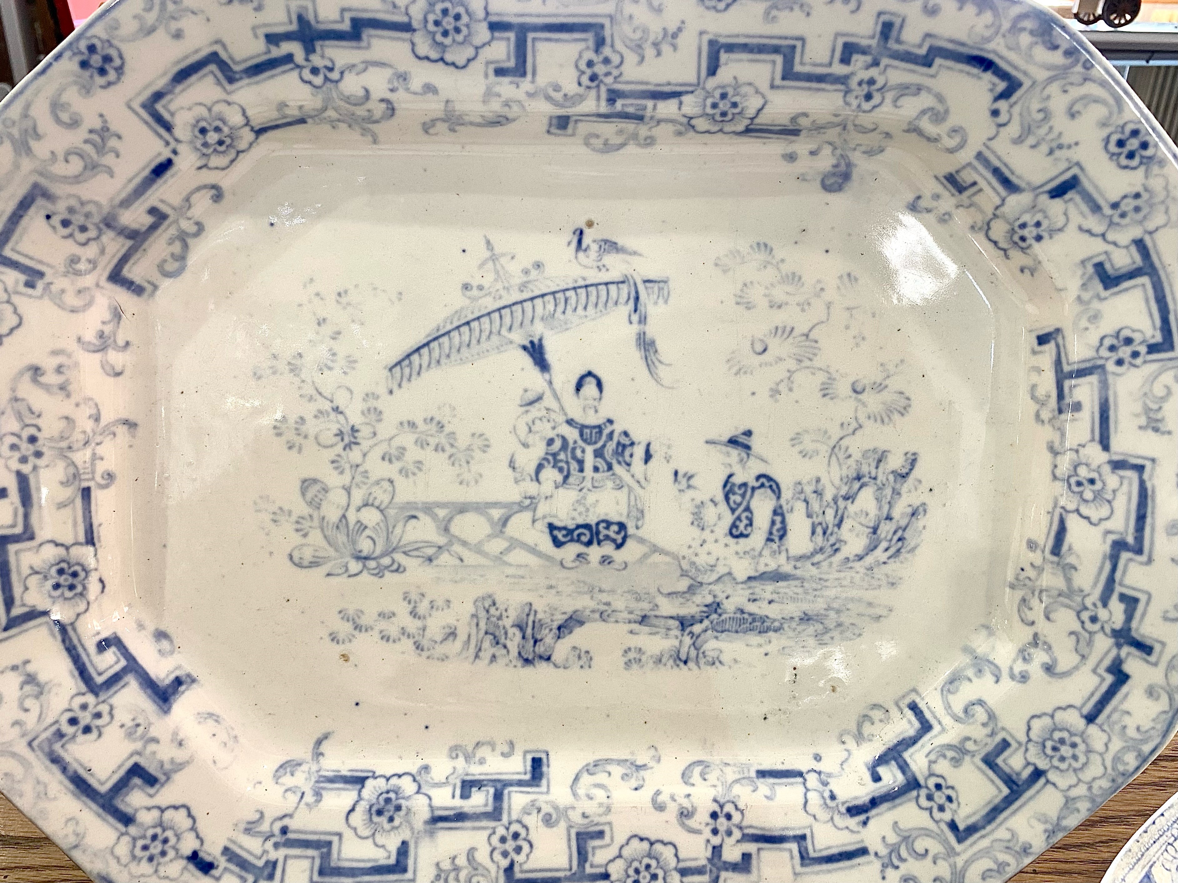 Royal Albert 'Memory Lane' Part Dinner Service, comprising four 10'' dinner plates, three 8'' side - Image 2 of 3