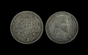 One Republic Latvijas Silver 5 Lati Coin - Dated 1931.