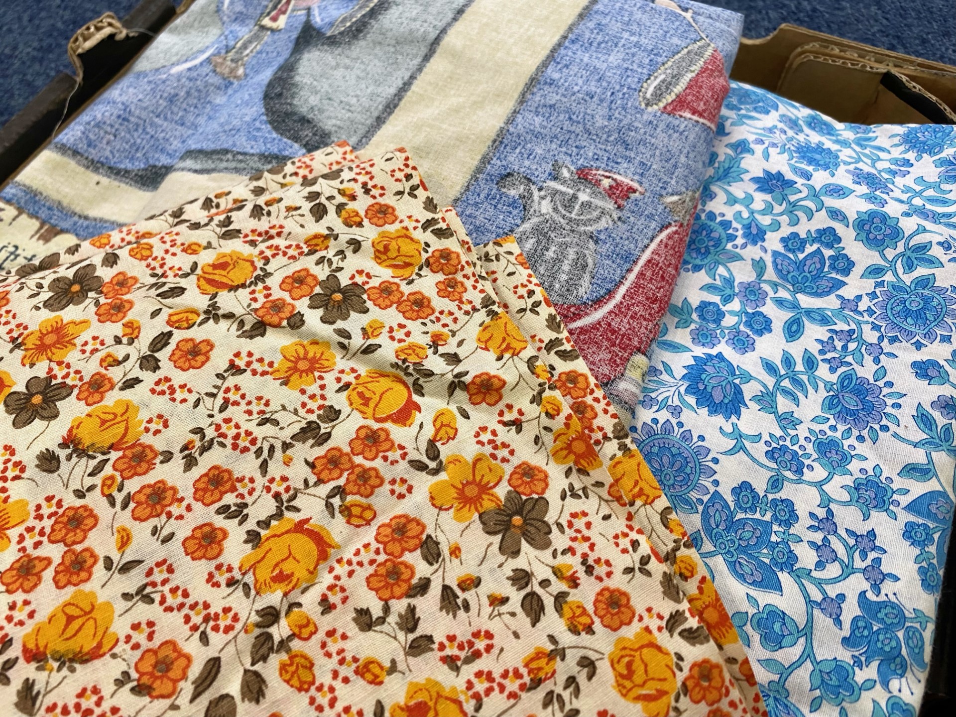 Three Boxes of Vintage 60s and 70s Fabric, assorted prints and designs, - Image 2 of 3