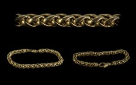 9ct Gold Triple Link Bracelet, with Lobster Claw Clasp. Marked 9.375. Length 8 Inches - 20 cms.