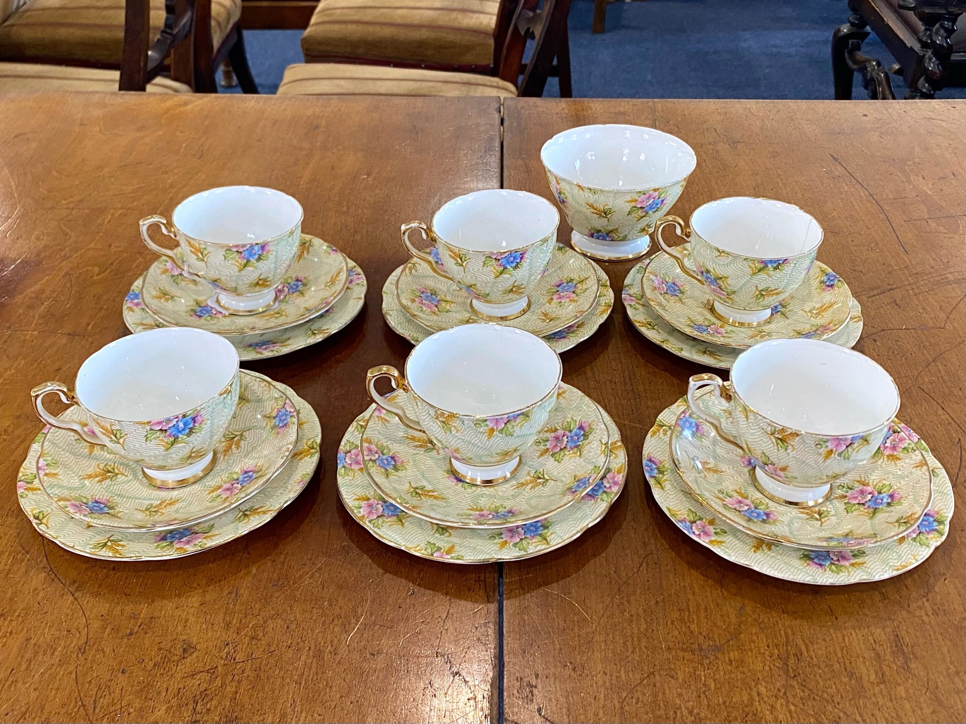 Royal Stafford Elizabeth Bone China Part Teaset comprising 6 cups saucers and side plates and