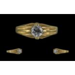 18ct Gold Pleasing 1930's Single Stone Diamond Set Ring - The Single Brilliant Cut Diamond Of Top