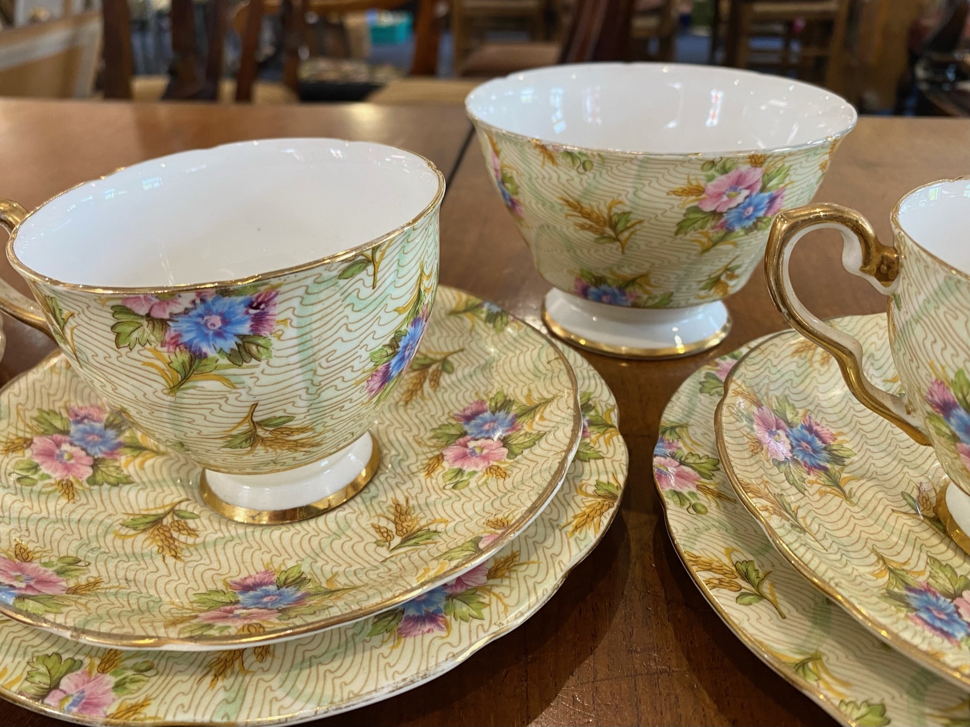 Royal Stafford Elizabeth Bone China Part Teaset comprising 6 cups saucers and side plates and - Image 2 of 2