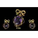 A Superb Quality 9ct Gold Bow - Ribbon Amethyst and Seed Pearl Set Ornate and Pleasing Designed