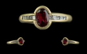 18ct Gold - Attractive Ladies Ruby and D