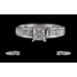 Ladies 18ct White Gold Superb Diamond Set Ring,