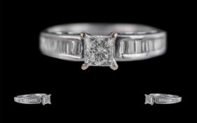 Ladies 18ct White Gold Superb Diamond Se