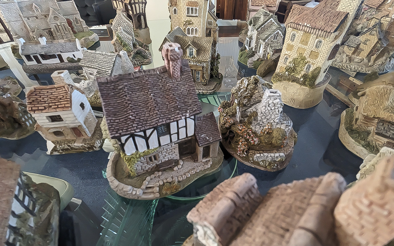 Large Collection of Lilliput Lane Cottag - Image 2 of 6