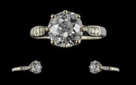 Ladies - 18ct White Gold Excellent Single Stone Diamond Set Ring.