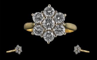 Ladies 18ct Gold Good Quality Diamond Set Cluster Ring, Flower head Setting.