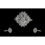 18ct Gold Excellent Quality Diamond Set Cluster Ring, full hallmark for 18ct - 750,