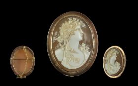 Antique Period Good Quality 9ct Gold Mounted Shell Cameo Brooch. Marked 9ct. Depicts the Bust of a