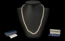 Mikimoto - Superb Cultured Pearl Necklace with 9ct Gold Clasp. Marked 9ct.