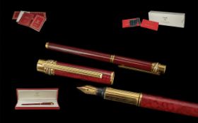 Must-De-Cartier Signed Deluxe Version Ladies Stylish Fountain Pen, With 18ct Gold Nib and Gold