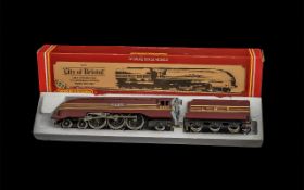 Hornby Railways 00 Gauge Scale Model R 072,