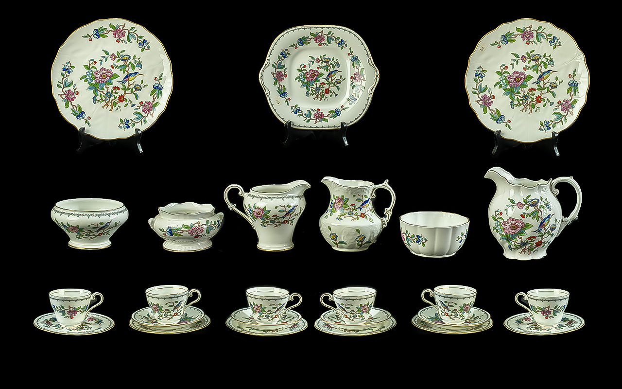 Aynsley Pembroke Design Large Collection of Dinner Ware (reproduction of an 18thC Aynsley Design).