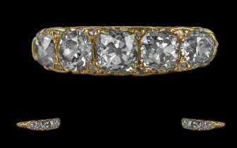 Ladies Superb Quality 19ct Gold Five Stone Diamond Set Ring with excellent gallery setting, fully