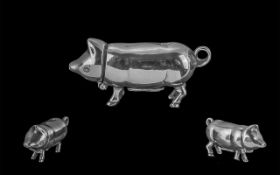 Sterling Silver Vesta Case in the Form of a Pig, lovely novelty figure, hinged head.