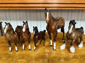 A Collection of Beswick Horses (5) in total. To include mid brown colourway, chestnut brown, various