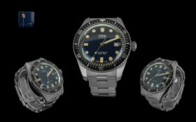 Oris - Swiss Made Heritage Gents Stainless Steel High Performance Divers Automatic Wrist Watch.