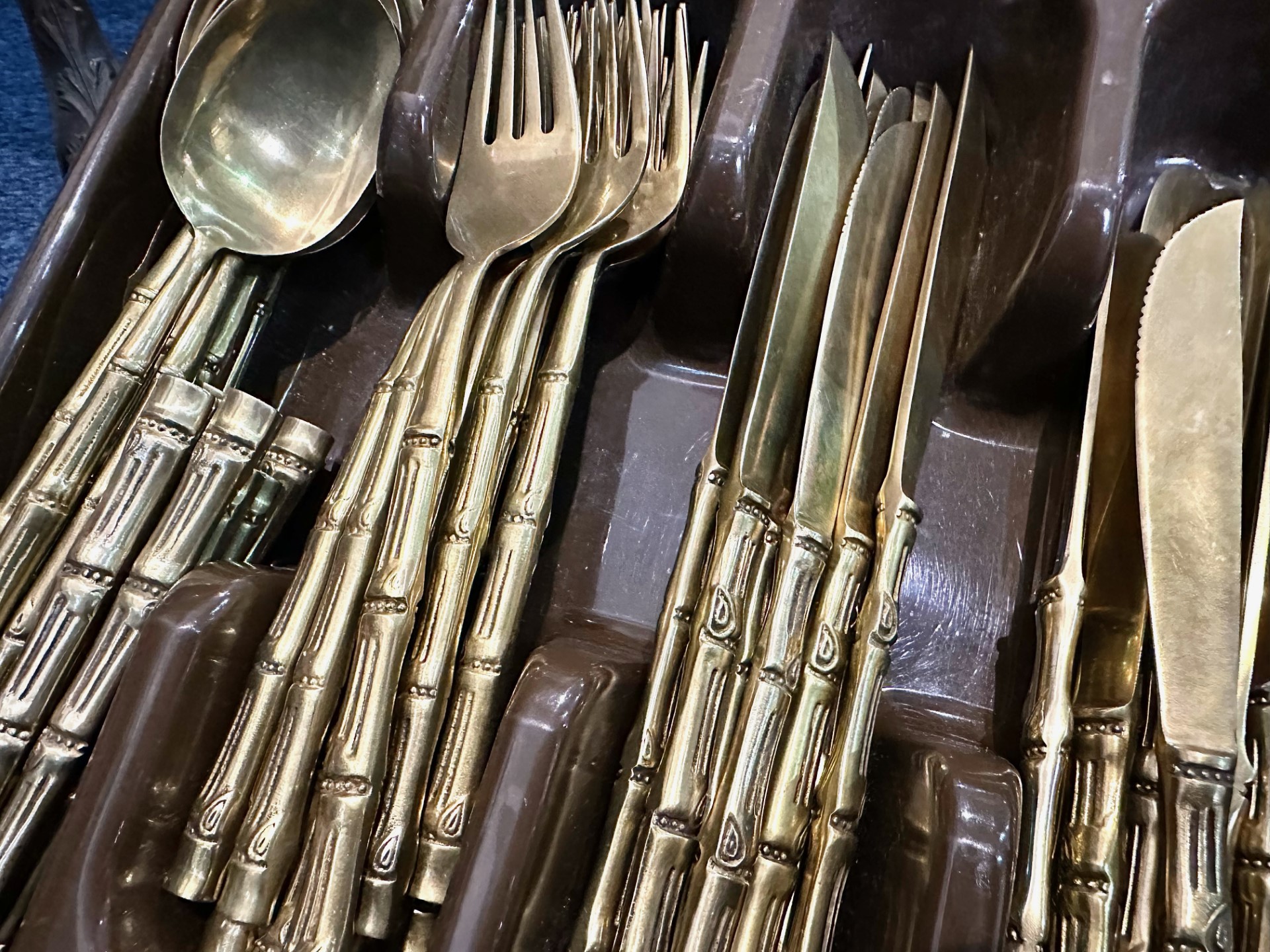 Canteen of Golden Bronze Cutlery, made in Thailand for Castle, complete set would make ideal - Image 2 of 3