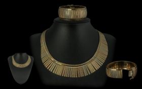 A Stunning Ladies 18ct Multi-Coloured Cleopatra Designed Necklace, Wonderful Warm Gold Colour,