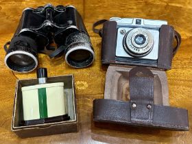 Mixed Lot to include a vintage Ilford Sporti camera in leather case, a pair of Carl Zeiss Jena