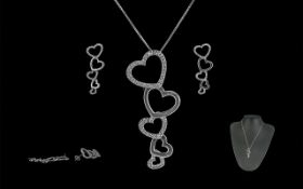 18ct White Gold Heart Shaped Interlinked