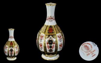 Royal Crown Derby Hand Painted Gold Banded Old Imari Pattern Vase. Pattern No 1128. Date 2003.